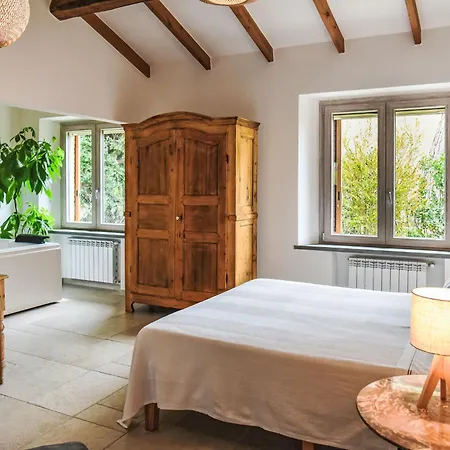 Villa Caduceo By Interhome